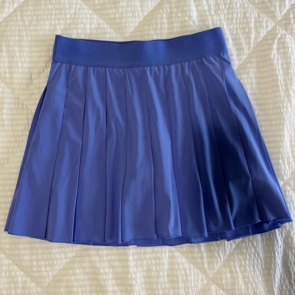 TNA Dresses & Skirts - TNA/Aritzia Blue Athletic Mini Tennis Skirt